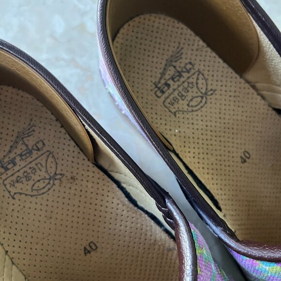 Dansko Clogs Sz 40 Vegan Floral Canvas Design with Brown Trim and Heel - Picture 11 of 14